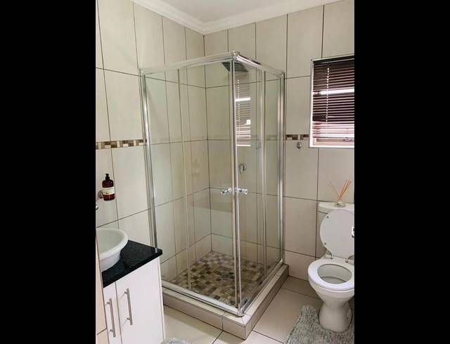 3 BEDROOM PROPERTY TO RENT IN BUCCLEUCH